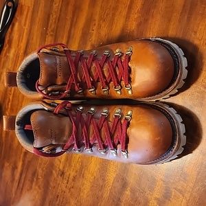 K Series Eddie Bauer Hiking Boots